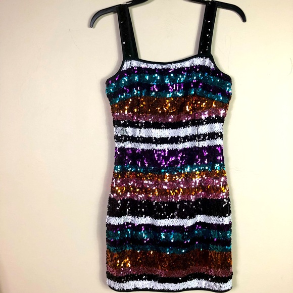 ***SOLD***SOLD***FASHION NOVA Sequins multi color dress SIZE: Sm - Picture 2 of 10
